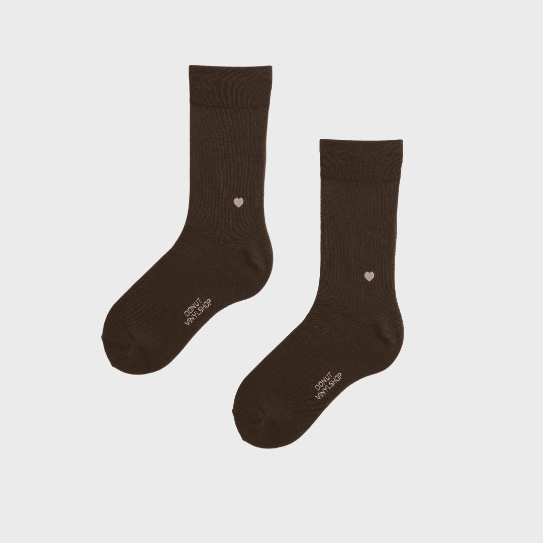 tiny little heart - brown