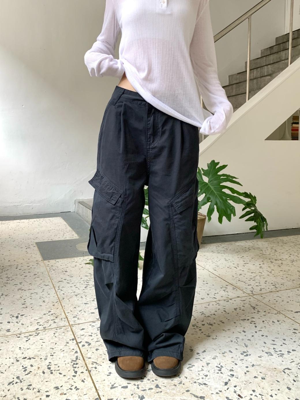 프릴리 DW. Big Pocket Cargo Pants