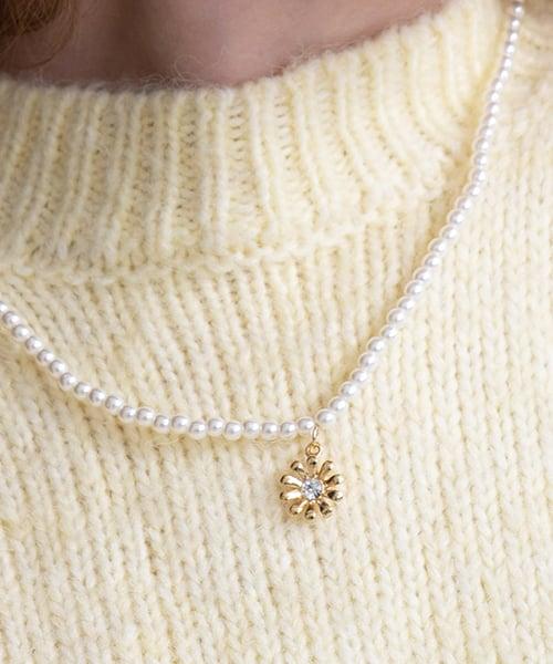 DC013_CHIxSCLT Pearl flower cubic necklace