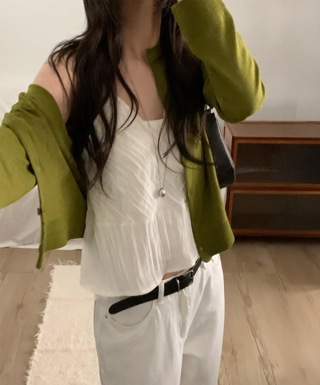 오베럴 [봄신상💛] 샤인 새틴 뷔스티에 블라우스 / 1주 소요