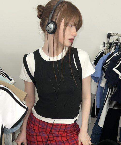 ZIZE SLEEVELESS (BLACK)