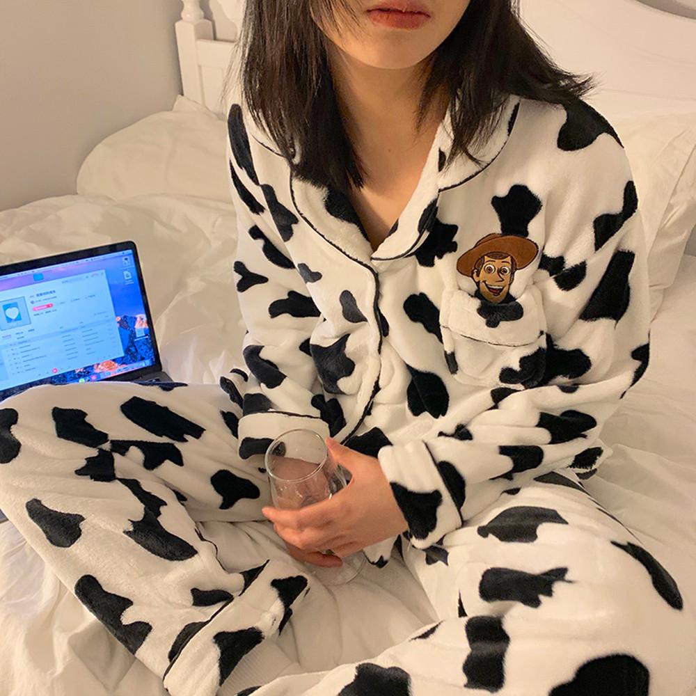 토이스토리 우디 젖소 무늬 커플 파자마 수면 안대 세트 귀여운 플리스 후리스 잠옷 겨울용