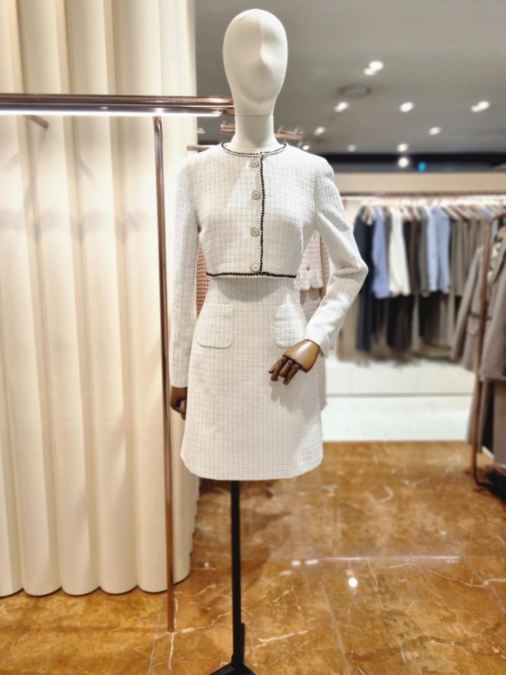 [케네스레이디] (E298) (EGOPML9800) 버튼다운 A라인 트위드 원피스