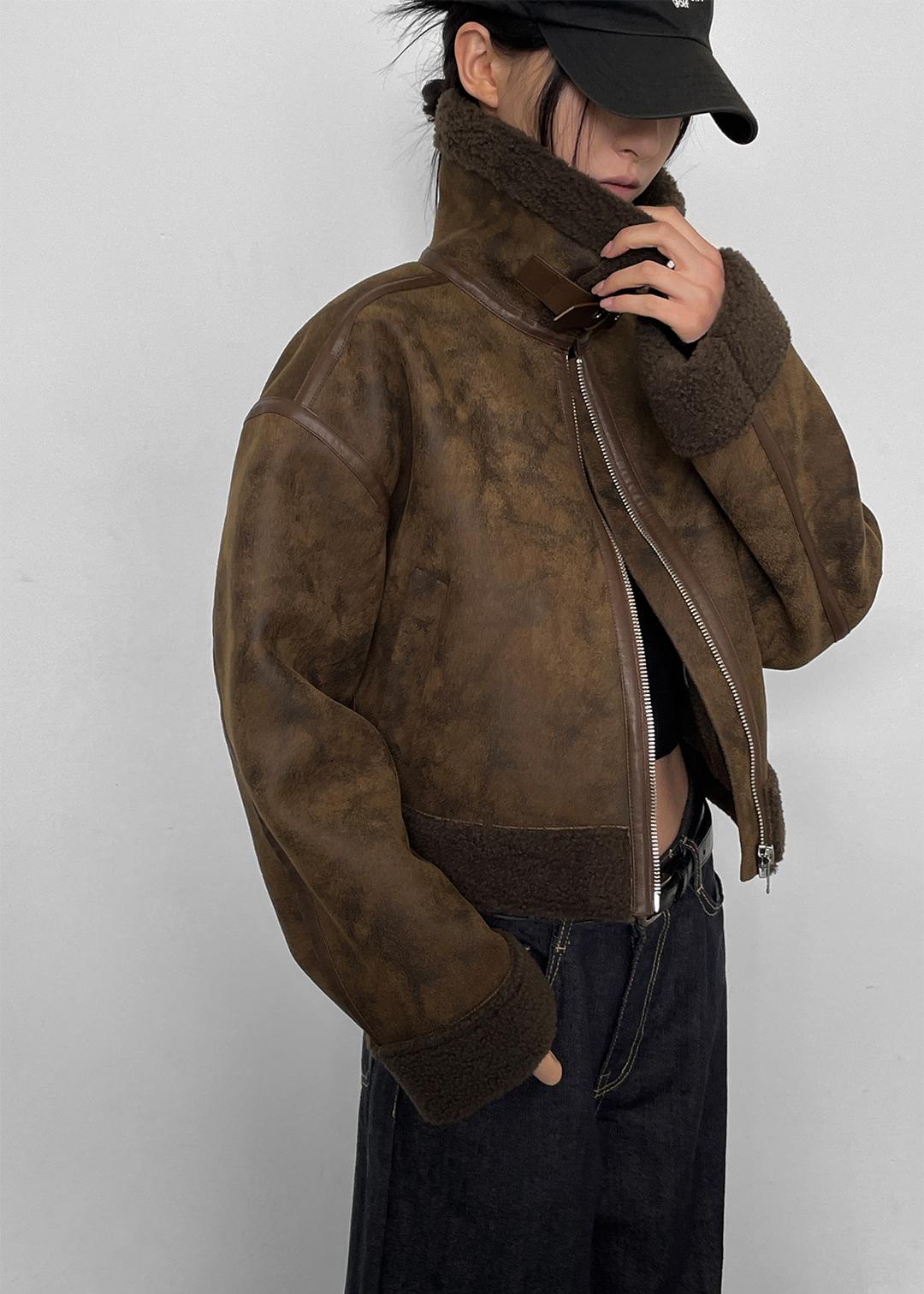 블랙업 [MADE] 럼블 빈티지 무스탕