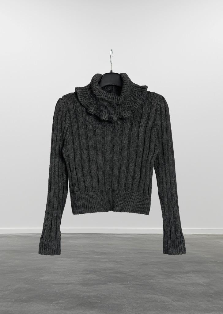 vintage turtleneck crop knit