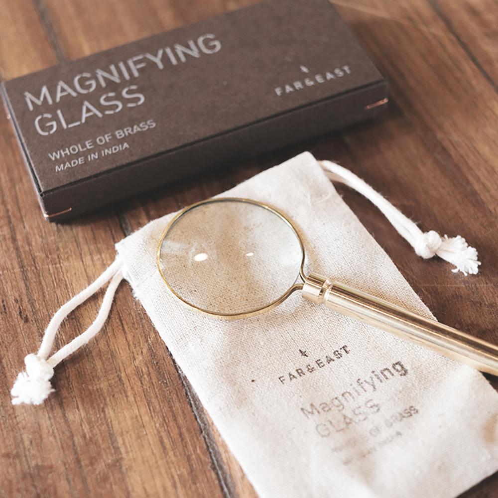 MAGNIFYING GLASS
