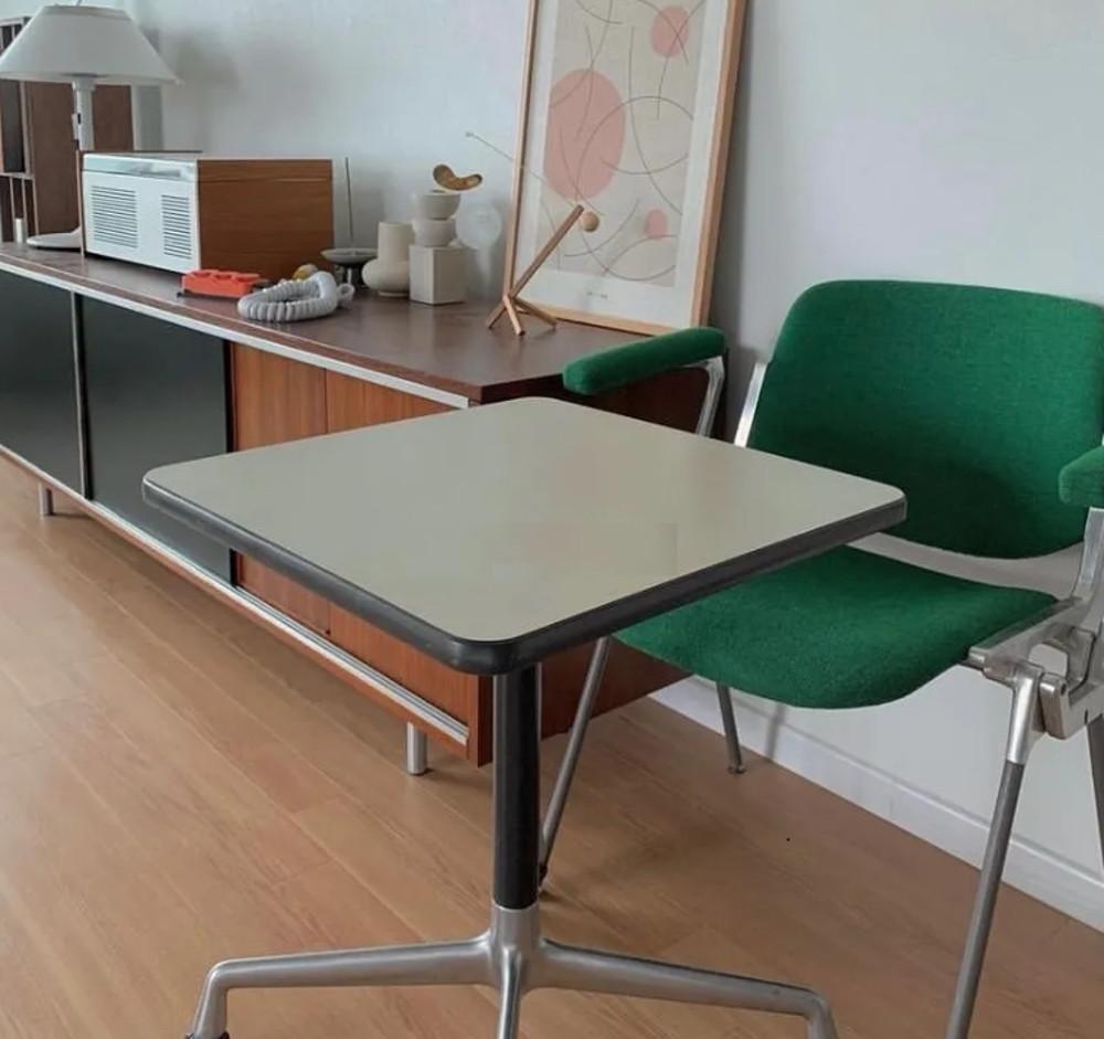 미드센츄리 스퀘어 모듈 높은 거실 티 사각 카페 테이블 60CM TR269