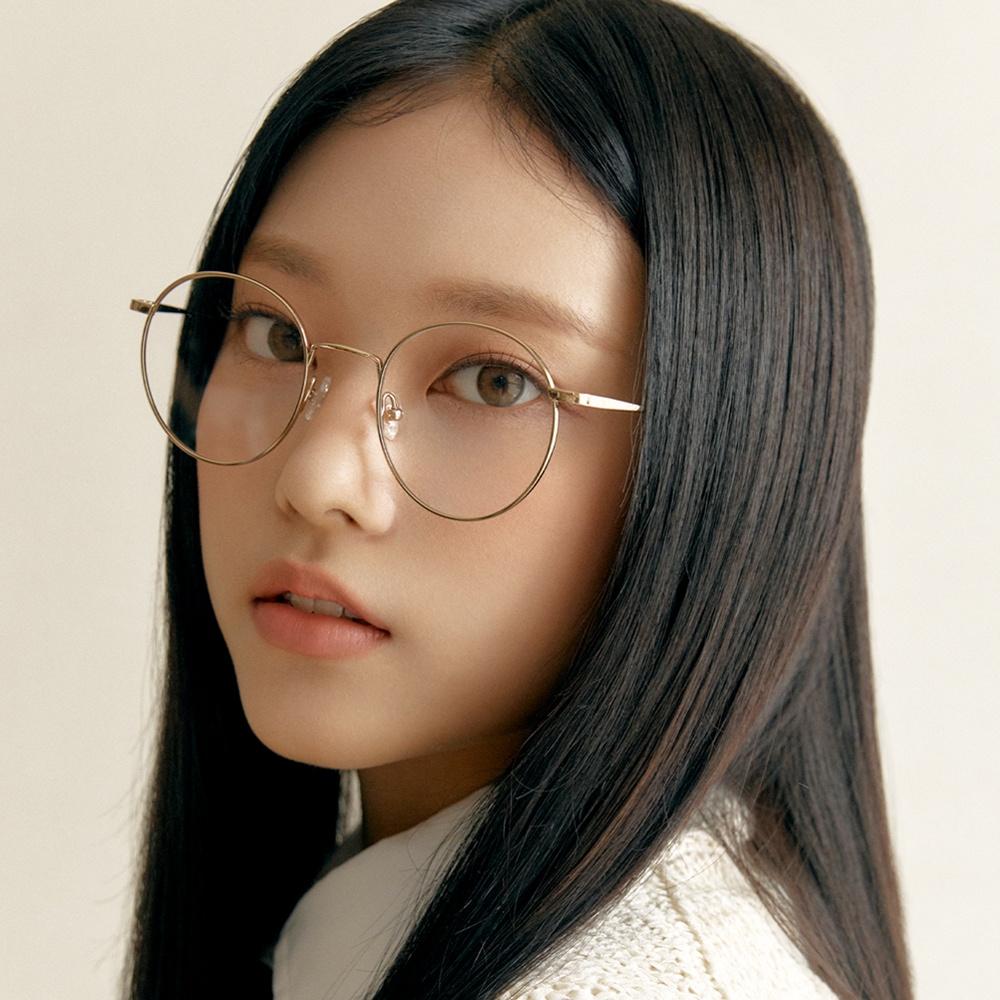 [뉴진스 착용] 헤닝 C3