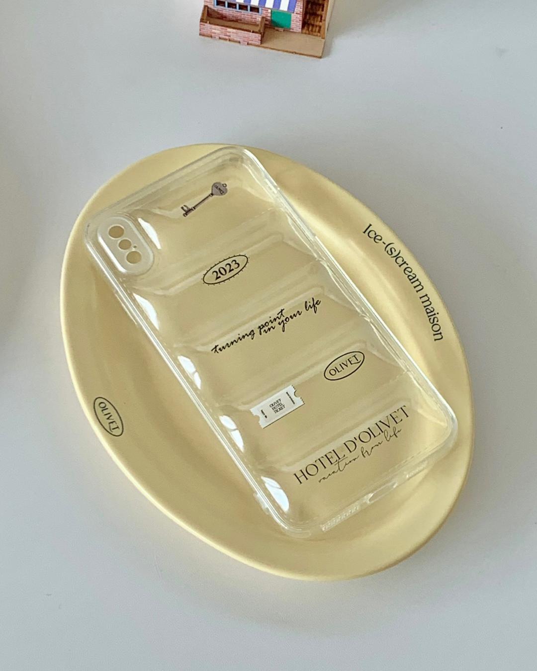 [new 24시간 5% off] hotel fluffy case (black, white)