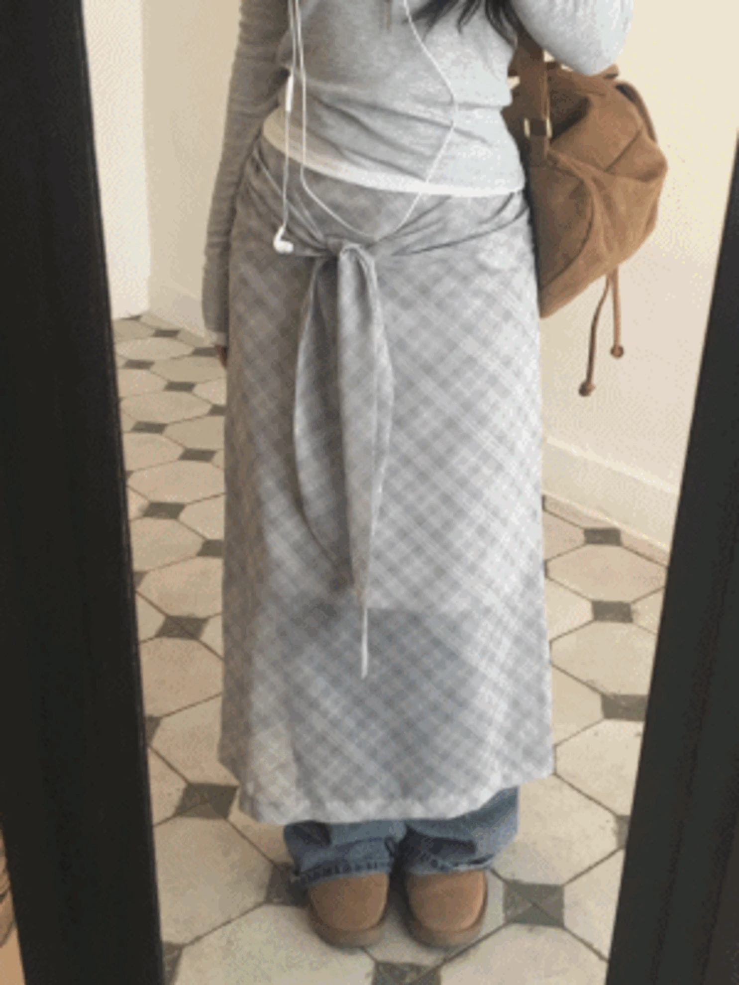 [분위기갑/핏보장] 소피 체크 매듭 롱스커트 시스루 타이 체크스커트 (2col)