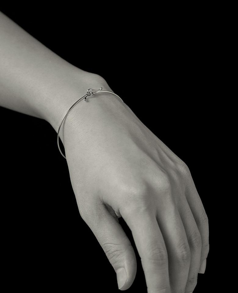 Delicate Bracelet 14K