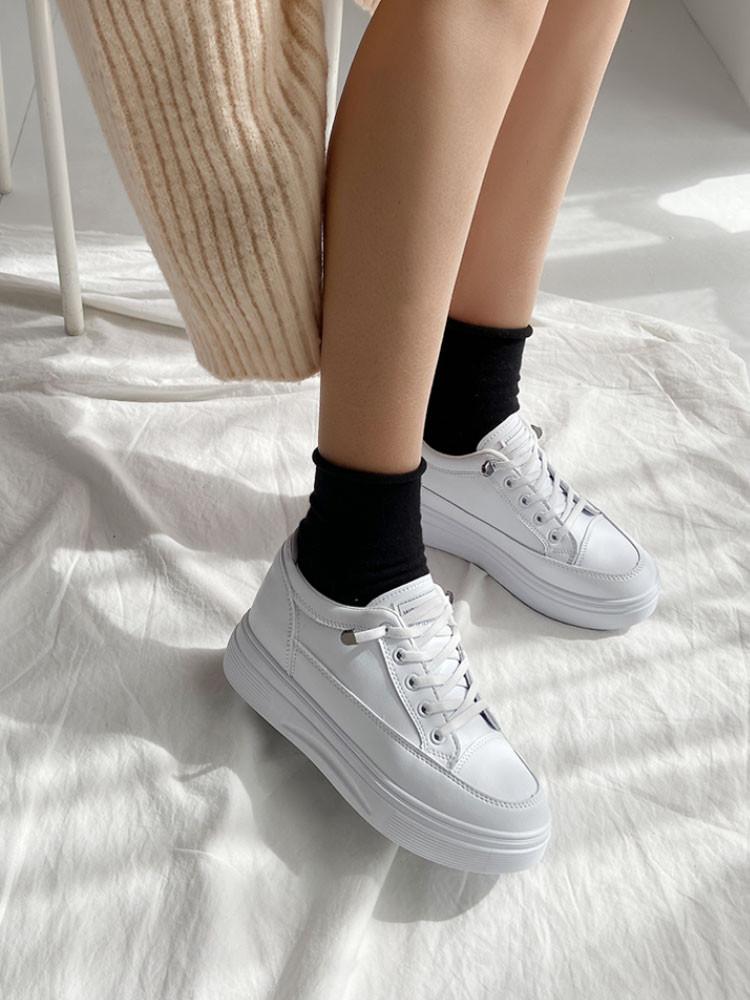 여자 키높이운동화 밴딩끈 티안나는 통굽 속굽 스니커즈 6cm (밀크)