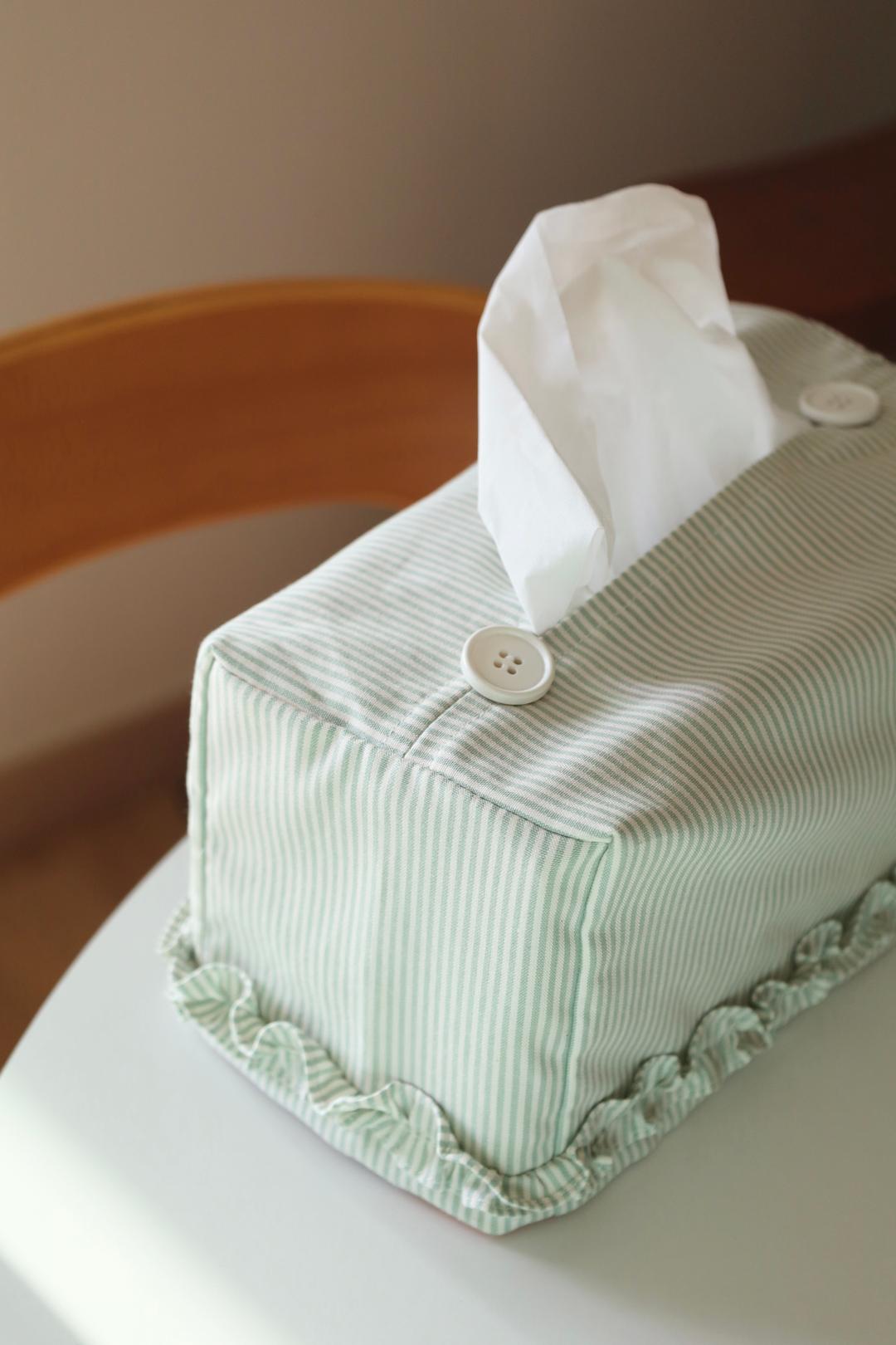 [Green stripe] frill tissue cover