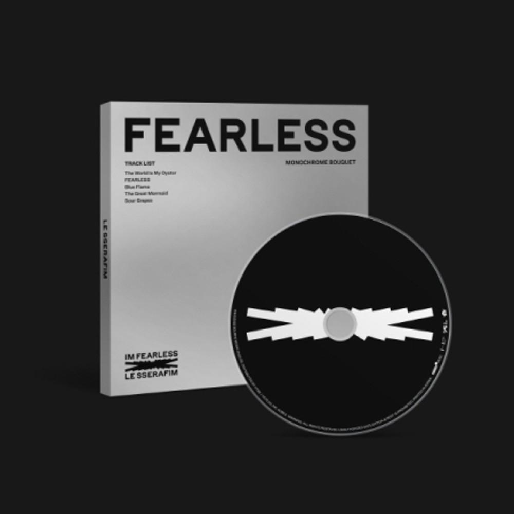 LE SSERAFIM 르세라핌 - 미니 1집 FEARLESS Monochrome Bouquet Ver 피어리스 모노크롬 부케 버전