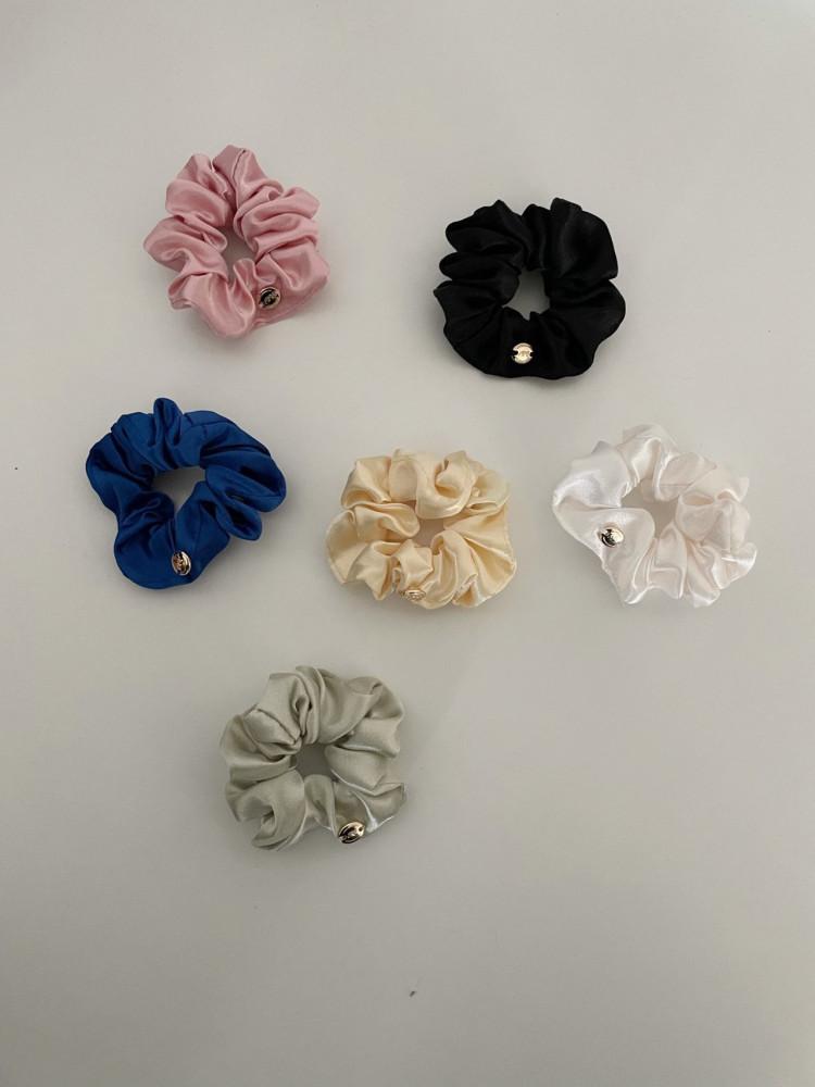 [당일발송🚀] 아미먼트 amiment 실키 미니스크런치 (6color)