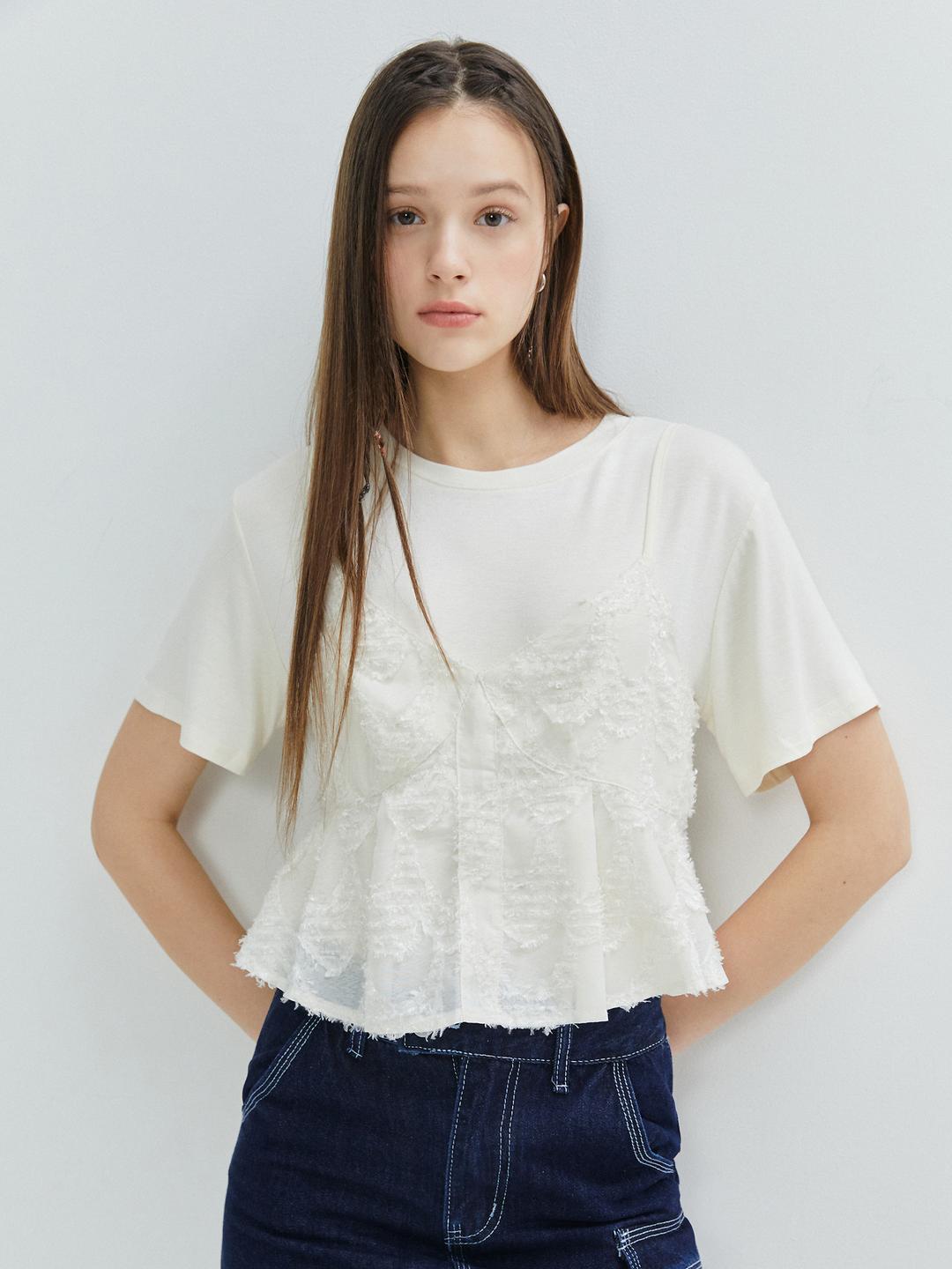 더틸버리 크롭 티셔츠 +뷔스티에 세트 (BEIGE) TR5N0TS03W