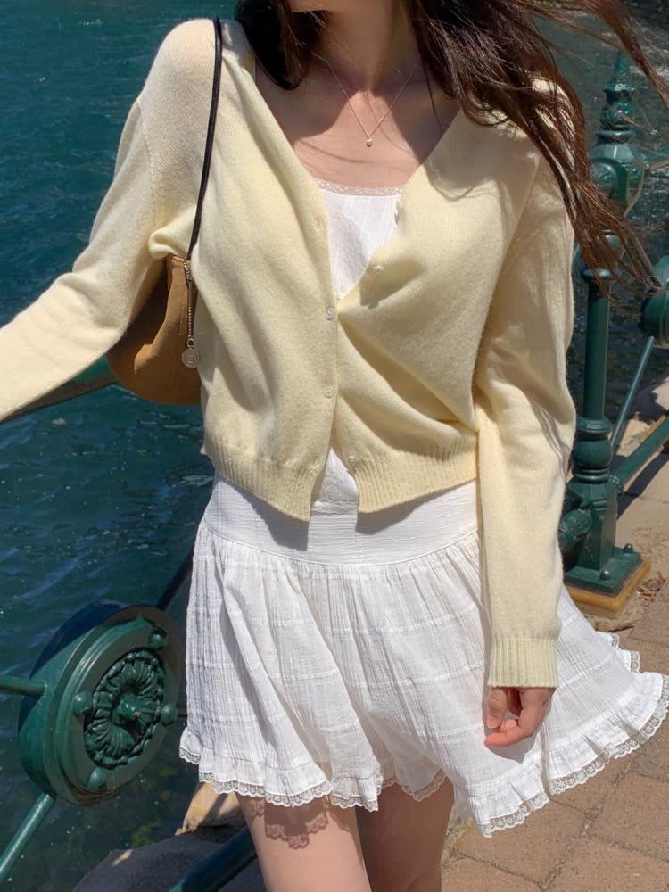 보타닉 홀가먼트 가디건