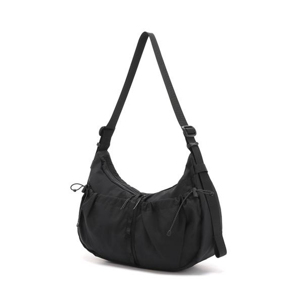 OREUM CROSS BAG_BLACK