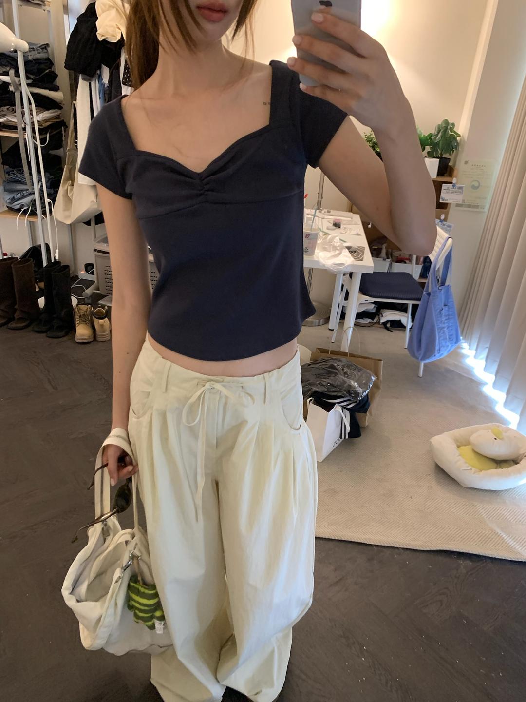 보우아카이브 shirring top (당일출고)