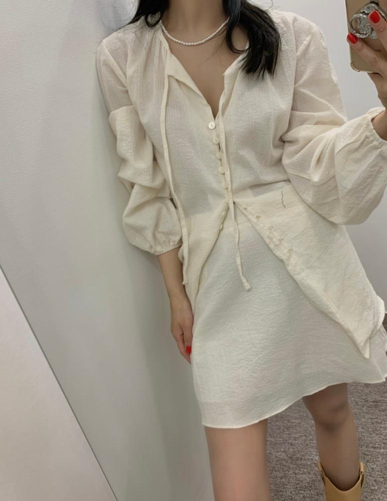 (봄 재진행) 쟈스민 여리 라인 투피스 버튼 블라우스 - 2color