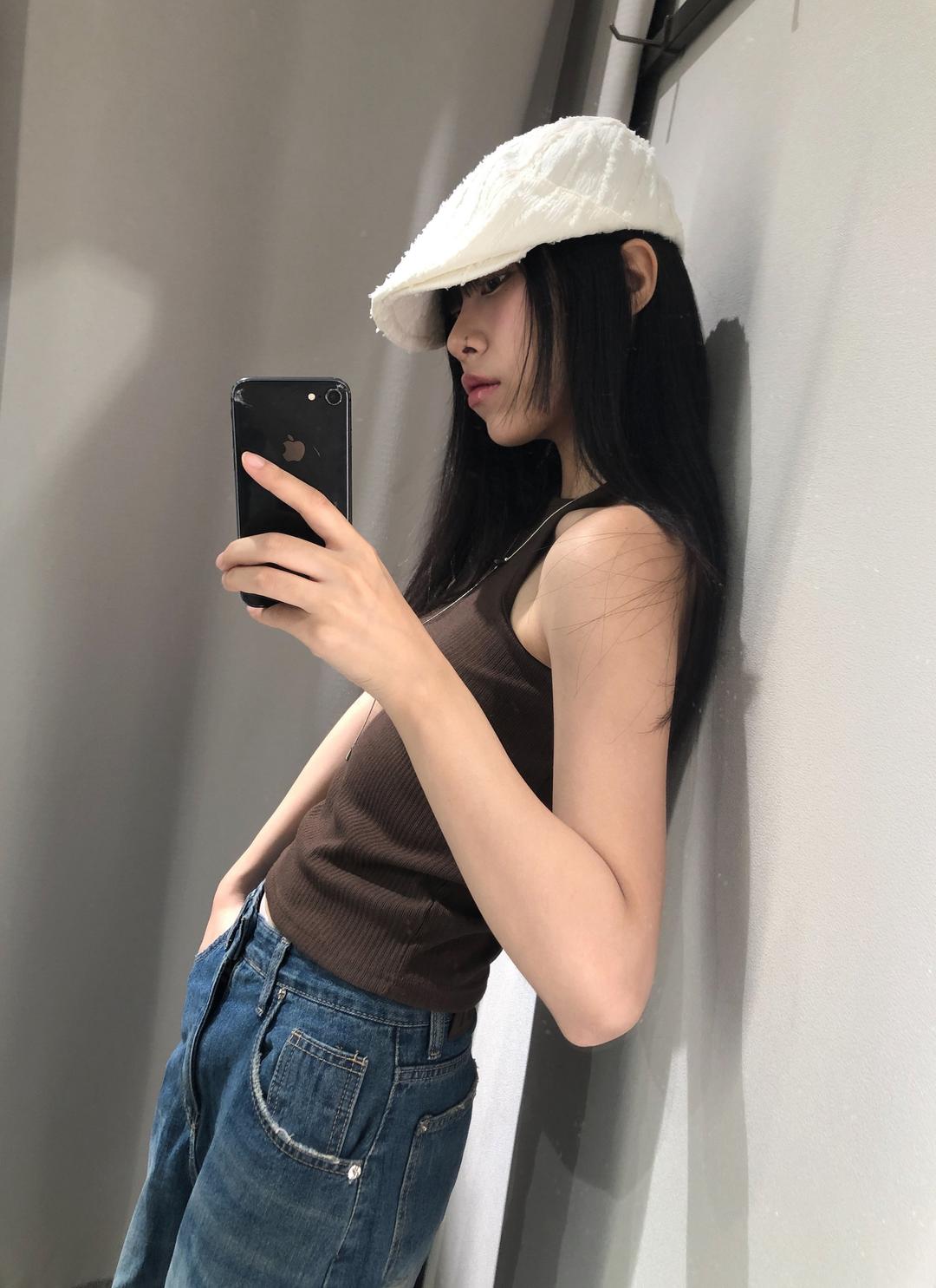 이이알하우스 Doja hat