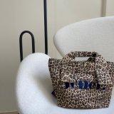 JOUER 쥬에 스몰 토트백 레오파드