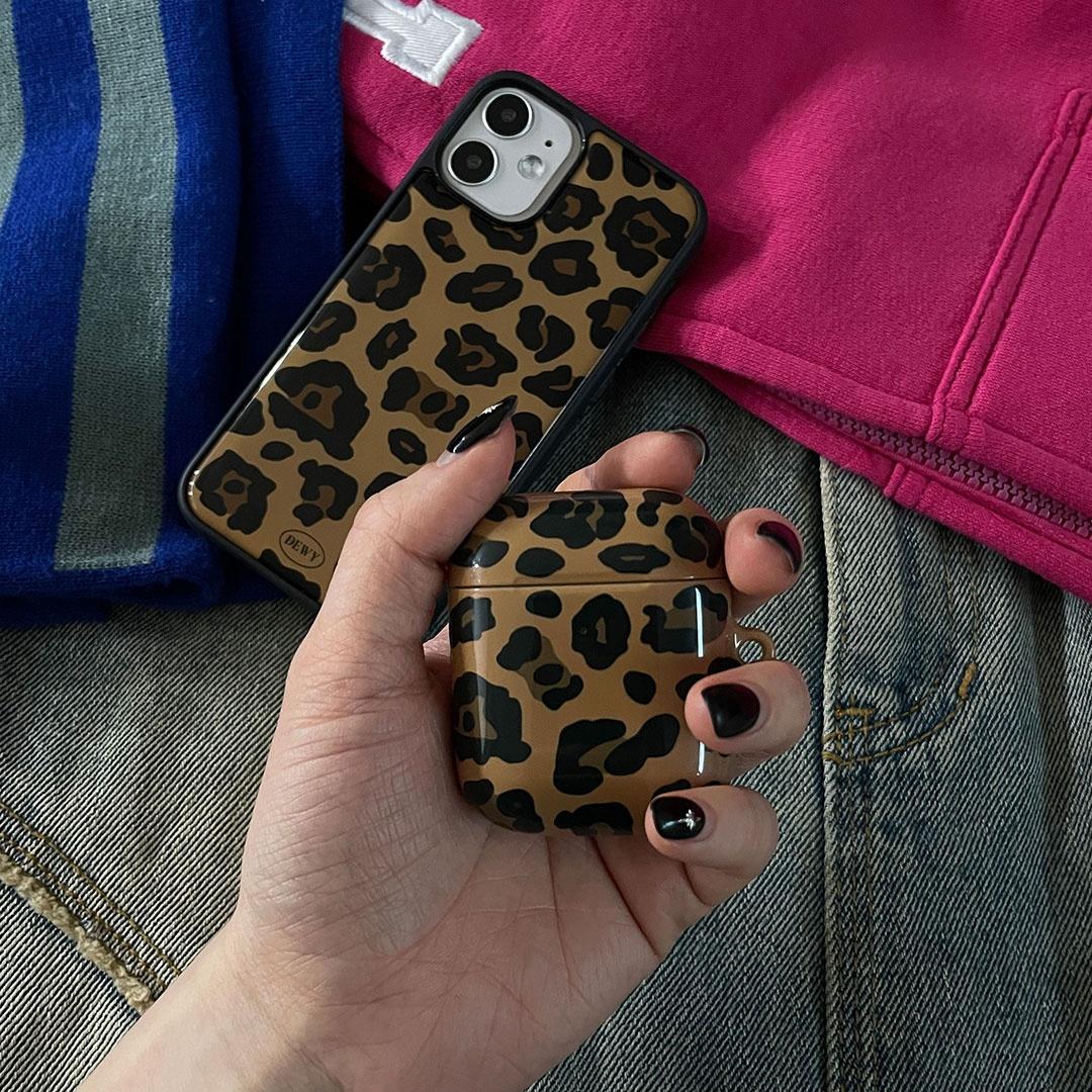 [듀이]유광 하드 에어팟 케이스 - Brown leopard sound case