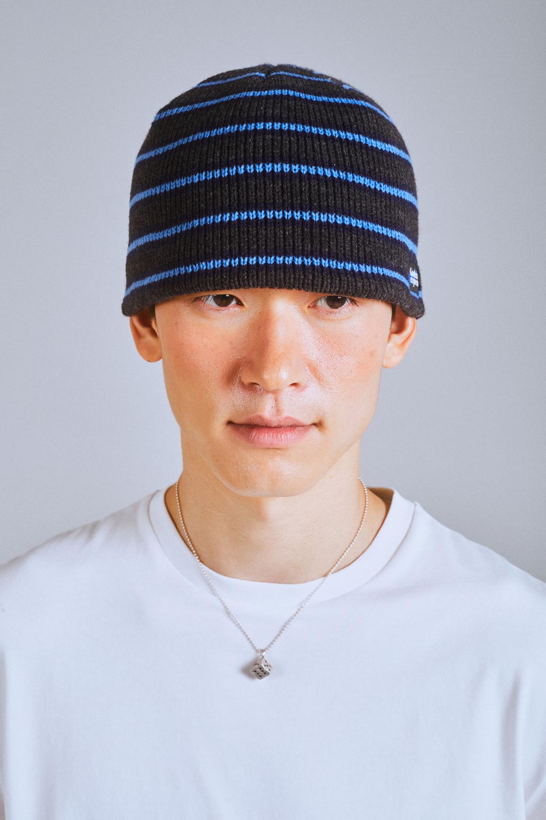 Striped Beanie (blue)