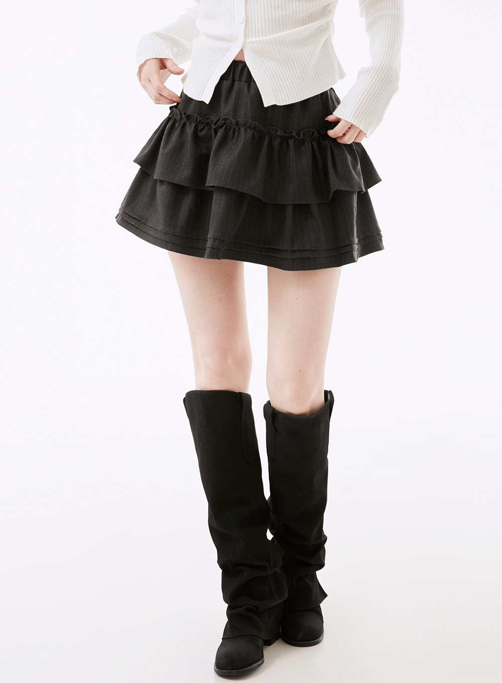 네비 블랙드 프릴 미니스커트