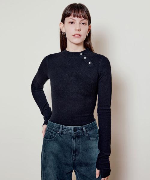 하프넥 버튼 니트-블랙(여)