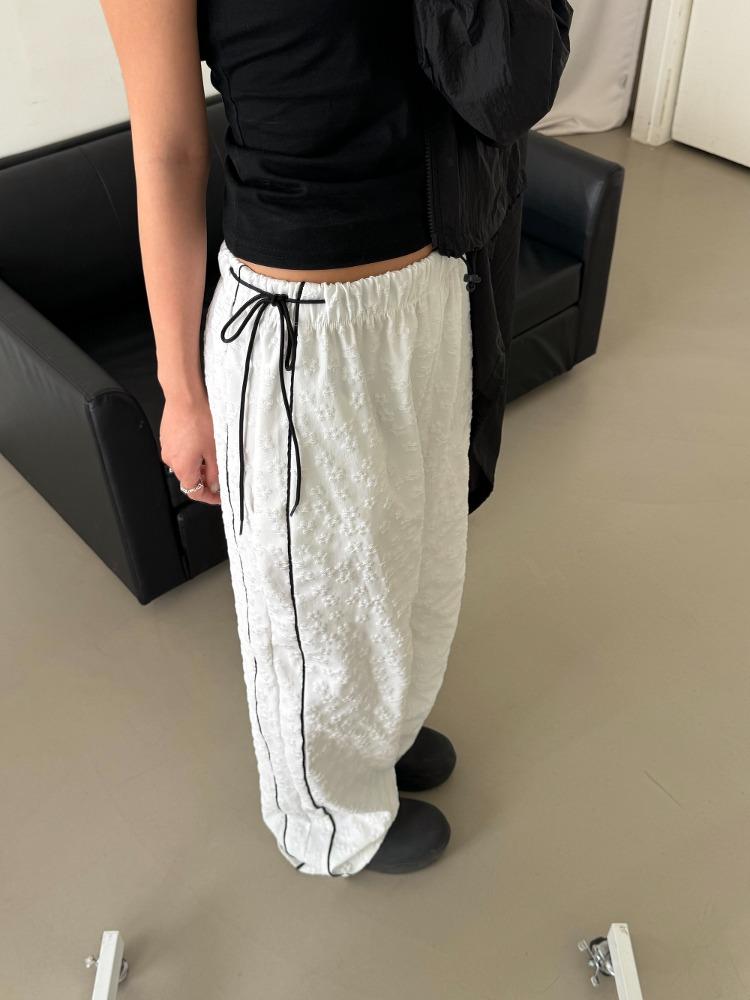 플라워 스웻 팬츠 (Flower Sweat Pants)