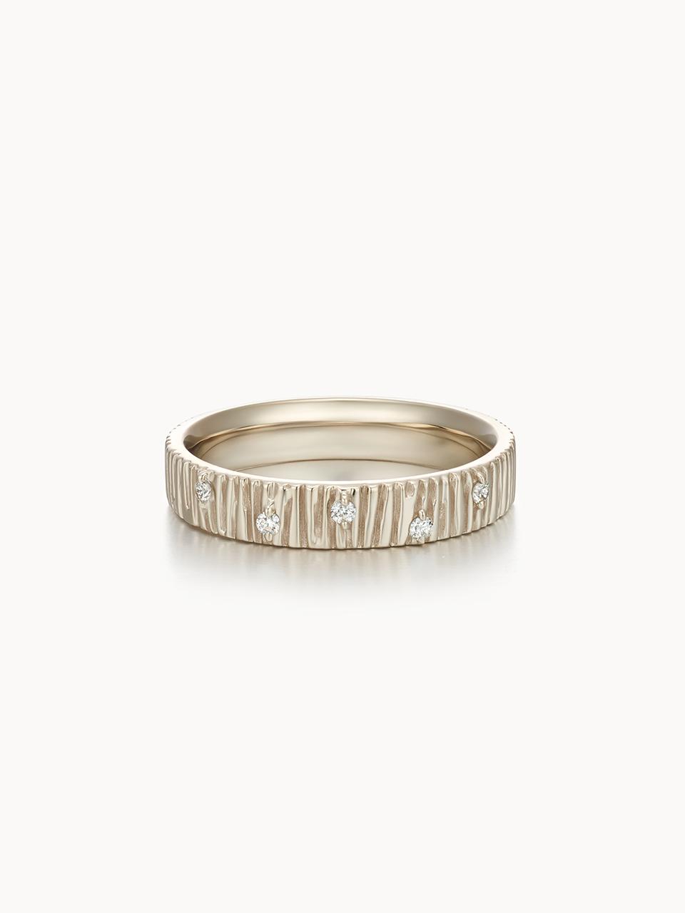 Rough Layered Diamond RIng - 5 piece diamond