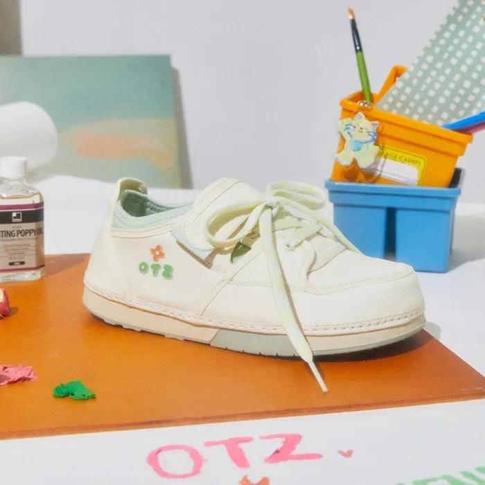 [오찌x이슬로] 포코리프렌즈 3300 캔버스 로우 아이보리 FLOTFA0W24