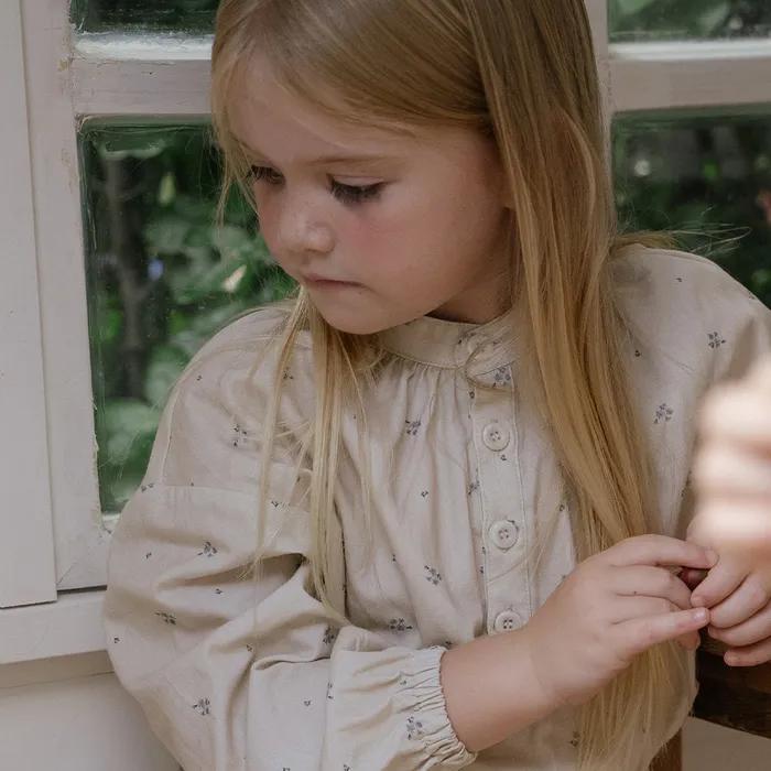 플로 스탠드 셔링 블라우스