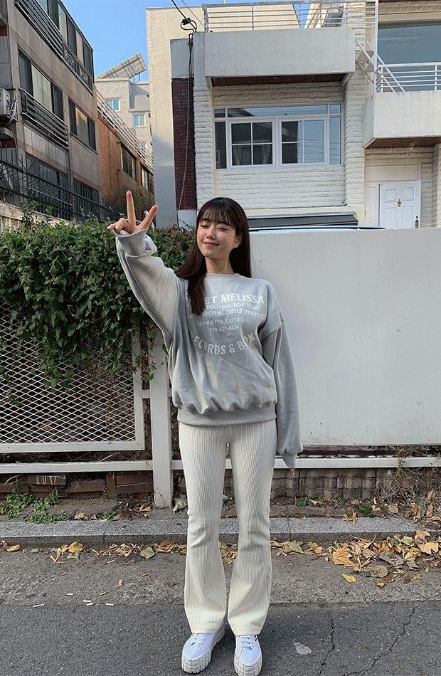 멜리 양기모 영문 레터링 맨투맨 3color