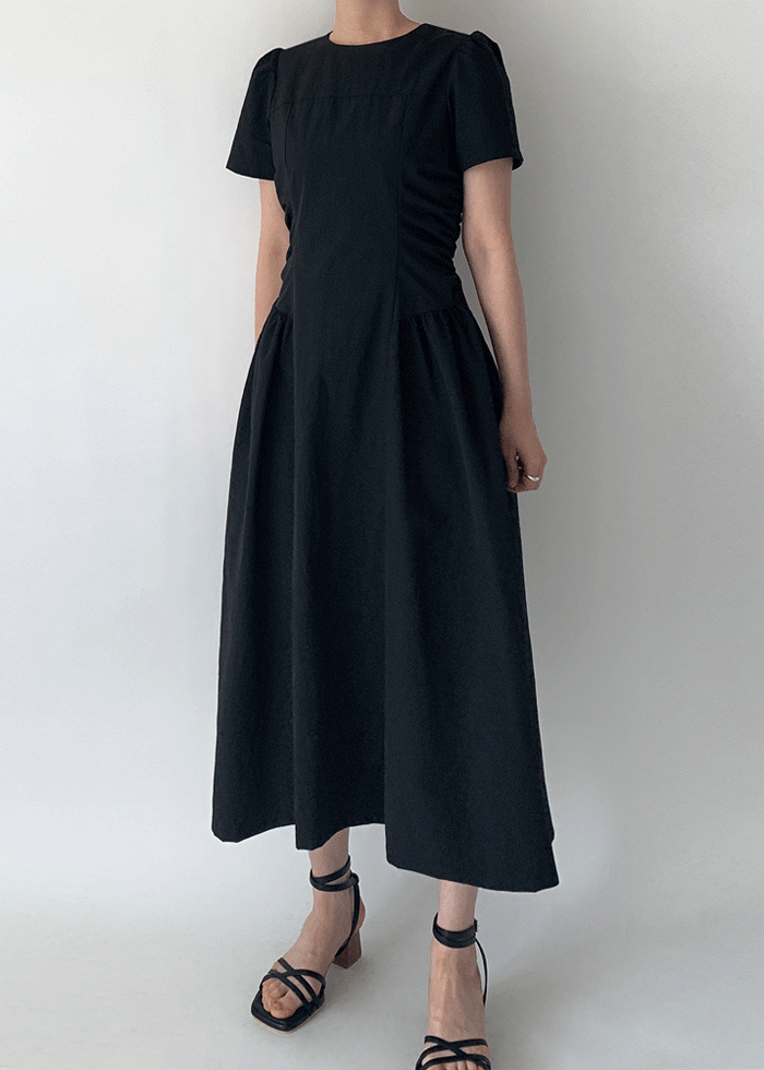 바스락 사이드 셔링 원피스