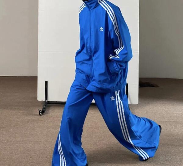 [해외] 아디다스 아딜레니움 오버사이즈 트레이닝 트랙 팬츠 우먼스 블루 IV9316