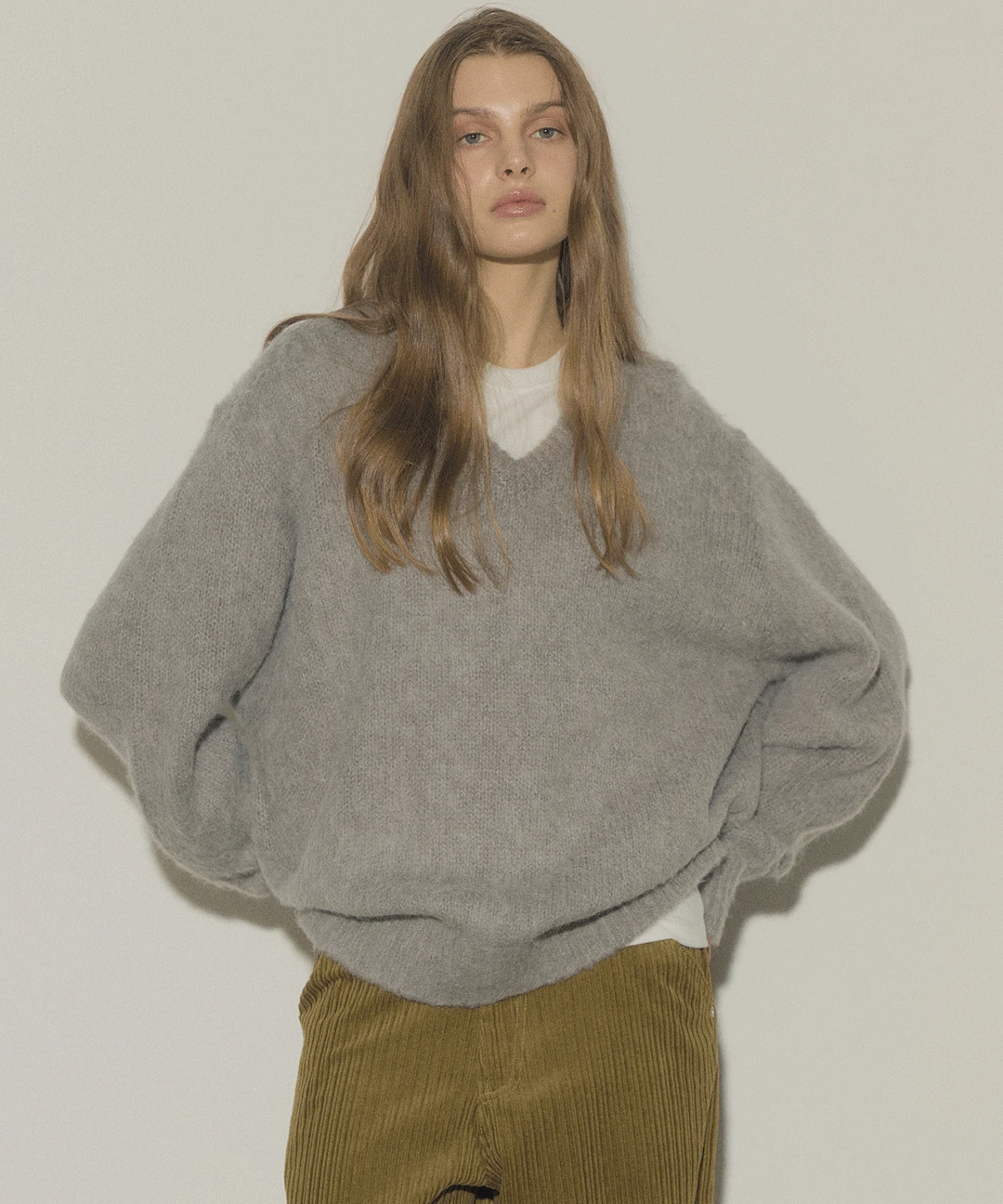 마일드 브러쉬 니트