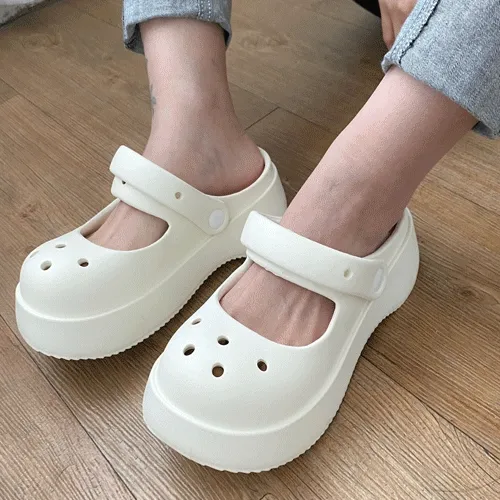 메리제인 통굽 크록 샌들 슬리퍼