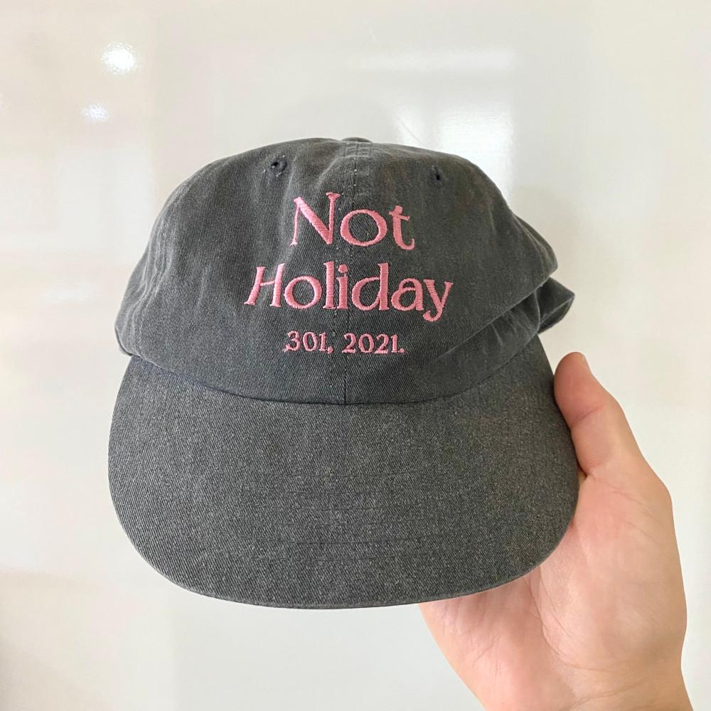 Not Holiday cap(피그먼트 워싱) 낫 홀리데이 캡 모자
