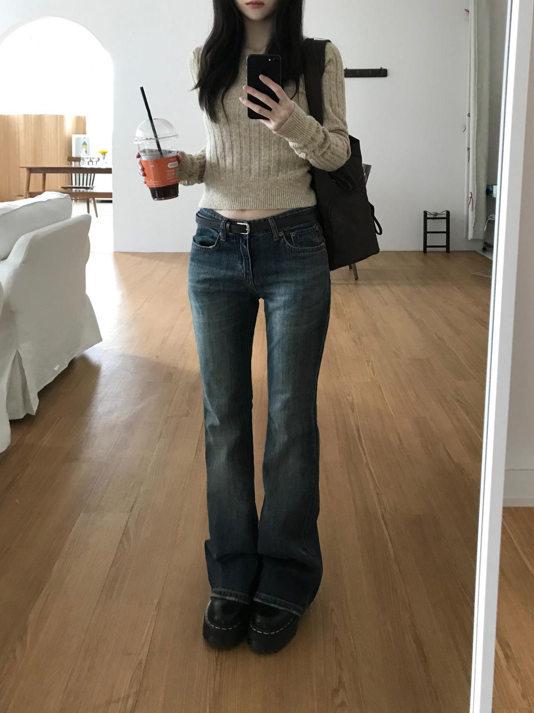 키튼 로우라이즈 빈티지 부츠컷 데님 팬츠 (one color)