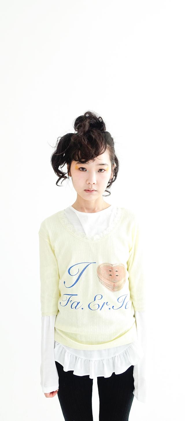 ★fa.er.ie★pad shoulder raglan half top (beige)★韓国送料込 페어리 FA.ER.IE [fa.er.ie] pad shoulder raglan half top
