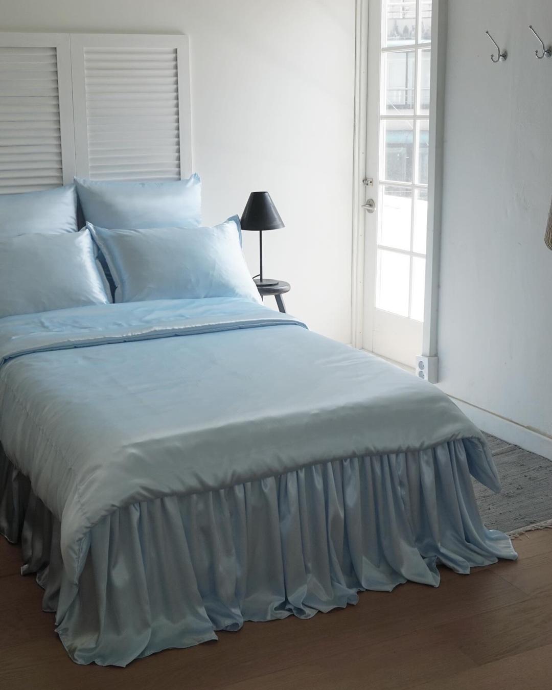 Allure Blue Satin 이불커버