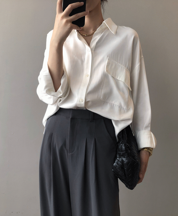 아델라 원포켓 루즈핏 셔츠