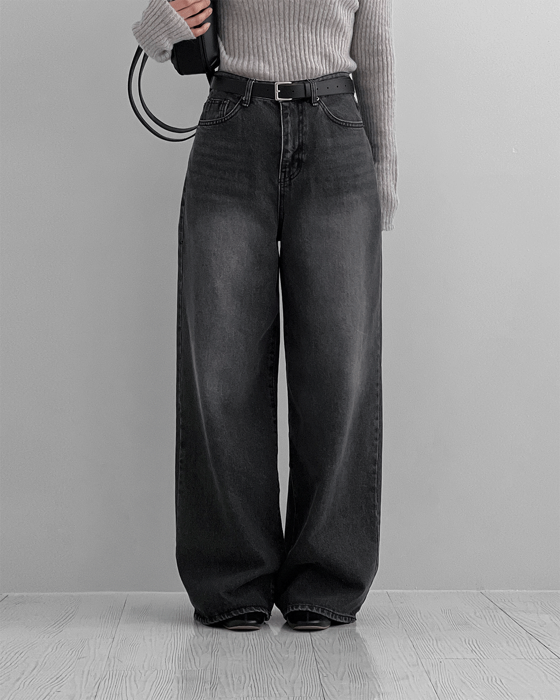 더뽐 코르 흑청 와이드 데님팬츠