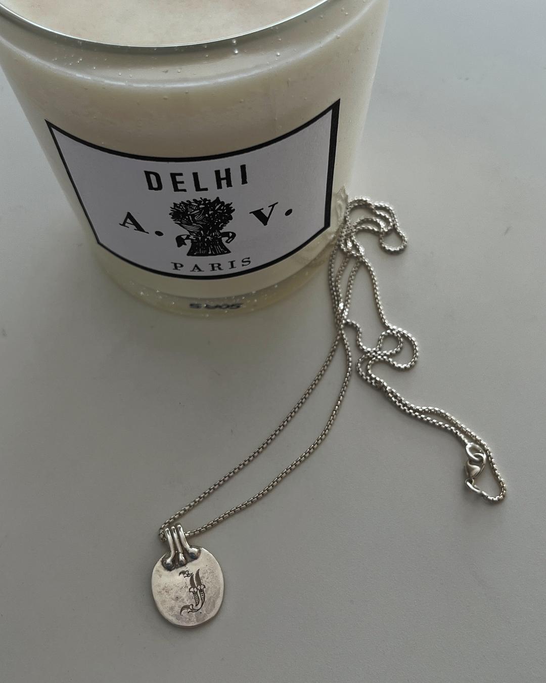 baroque vintage pendant necklace