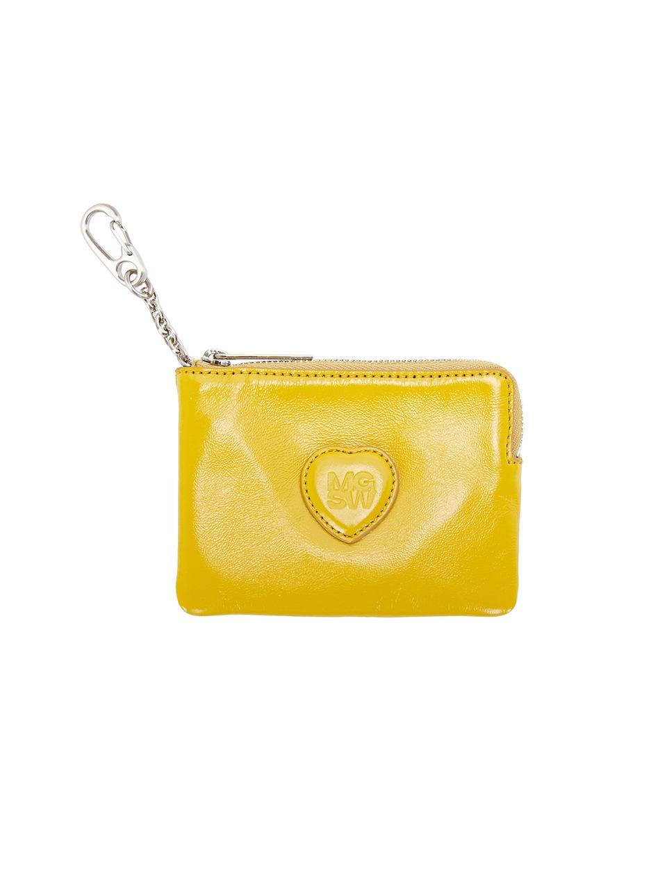 HEART ZIPPER WALLET_yellow glossy plain
