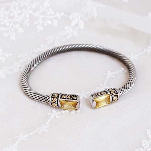 Yurman style 옐로 바게트 스톤 로프패턴 뱅글