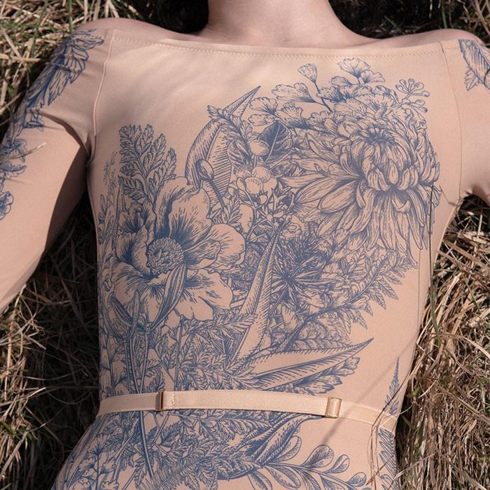 Just a Corpse  BLOOMY  boatneck leotard with long sleeves (indigo/nude)
