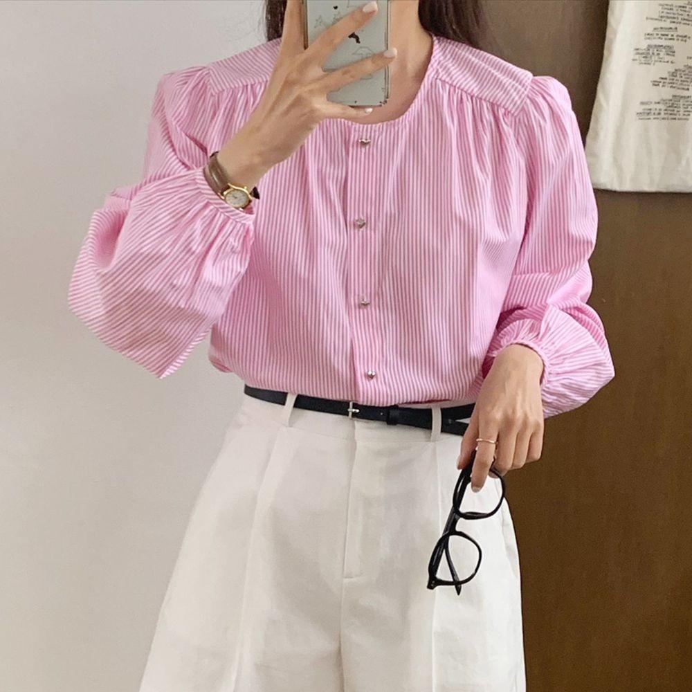 [데일리]오프닝 스트라이프 퍼프 블라우스